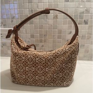 LOEWE CUBI ANAGRAM SMALL LEATHER TRIMMED LOGO JACQUARD TOTE BAG